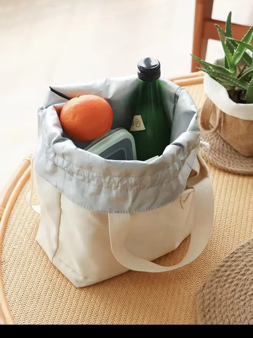 Cream Canvas Drawstring Tote with Front Pocket Insulated Lunch Bag Cooler Mini P